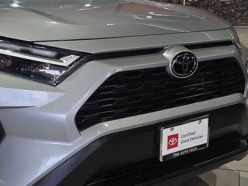 Certified 2024 Toyota RAV4 XLE w/ Convenience Package FWD image 7
