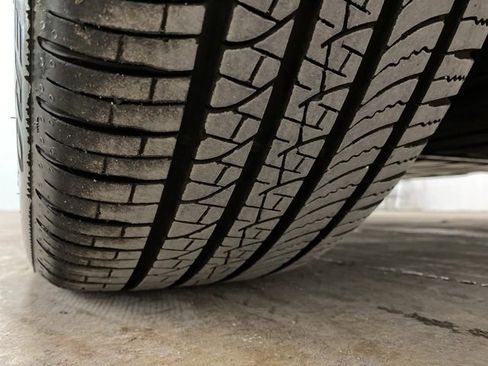 Used 2023 Volvo XC40 Recharge Ultimate w/ Protection Package Premier image 99