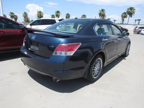 Used 2010 Honda Accord EX-L image 3