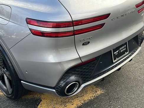 Used 2022 Genesis GV70 2.5T w/ Sport Prestige Package image 15