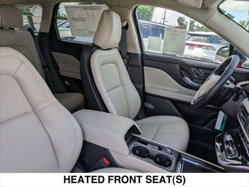 New 2025 Lincoln Corsair Grand Touring image 14