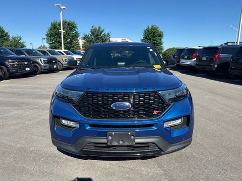 Used 2020 Ford Explorer ST w/ ST Street Pack AWD/4WD image 2