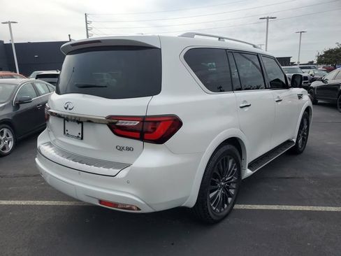 Certified 2023 INFINITI QX80 Premium Select w/ Cargo Package AWD/4WD image 4