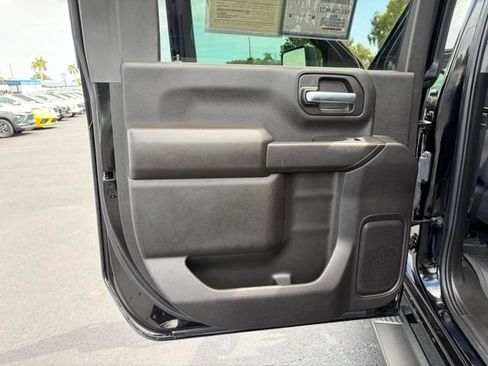 Used 2025 Chevrolet Silverado 2500 Custom w/ Custom Value Package AWD/4WD image 13