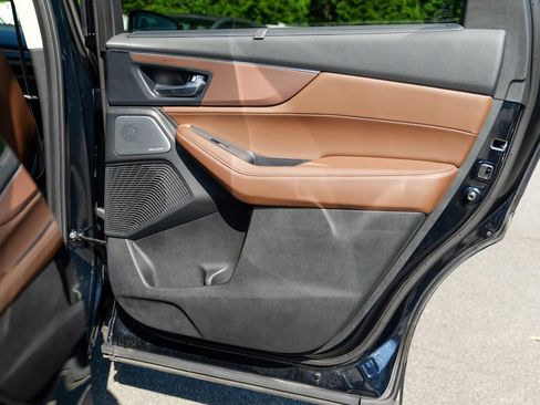 Used 2025 Acura MDX SH-AWD w/ Technology Package image 31
