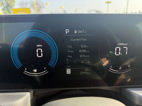 Used 2025 Hyundai Sonata SEL image 40