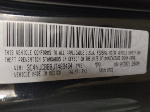 Used 2018 Jeep Compass Latitude w/ Popular Equipment Group FWD image 33
