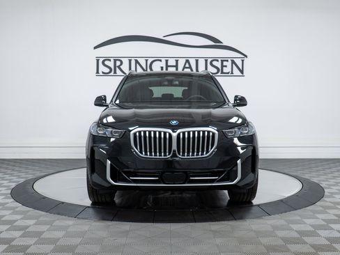 Used 2026 BMW X5 xDrive50e w/ Climate Comfort Package AWD/4WD image 2