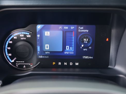 Used 2024 Ford Bronco Heritage Edition AWD/4WD image 18