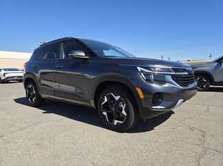 New 2026 Kia Seltos S video 2