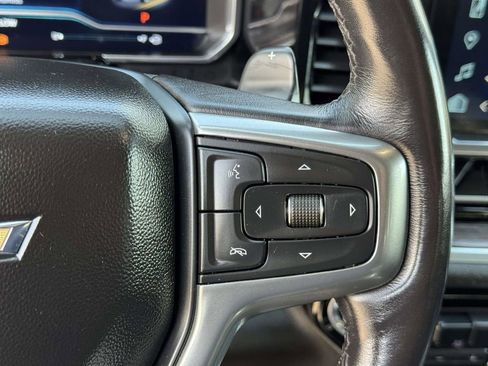Used 2022 Chevrolet Silverado 1500 LTZ image 12
