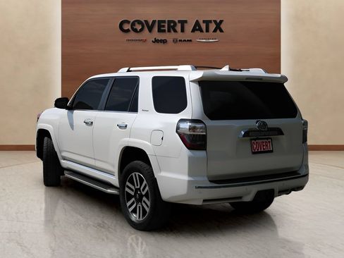 Used 2022 Toyota 4Runner Limited AWD/4WD image 3