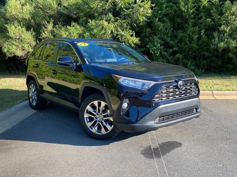 Used 2021 Toyota RAV4 XLE Premium FWD image 1