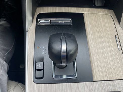 Certified 2024 MAZDA CX-90 3.3 Turbo w/ Preferred Plus AWD/4WD image 25
