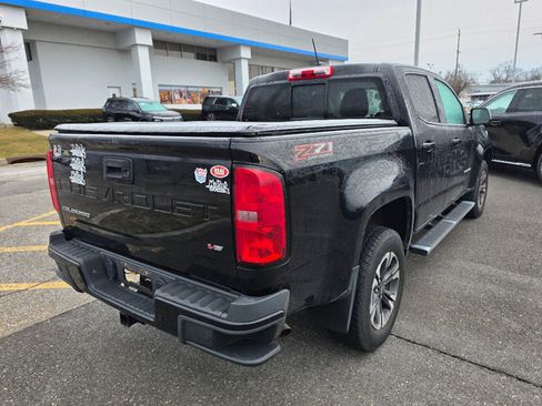 Used 2022 Chevrolet Colorado Z71 w/ Safety Package image 3