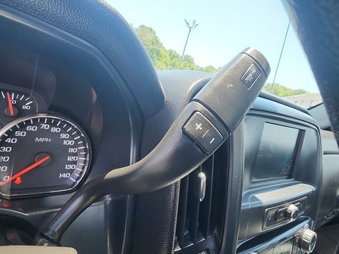 Used 2018 Chevrolet Silverado 2500 W/T w/ WT Fleet Convenience Package RWD image 19