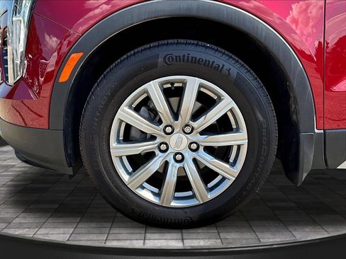 Used 2019 Cadillac XT4 Premium Luxury AWD/4WD image 35