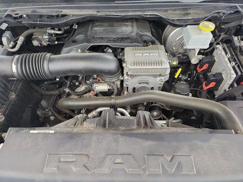 Used 2021 RAM 1500 Laramie w/ Sport Appearance Package RWD image 10
