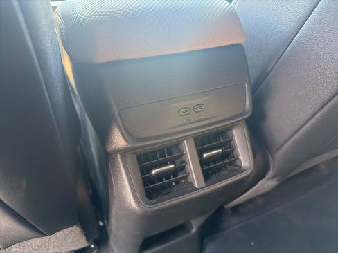 Used 2025 Chevrolet Equinox ACTIV image 21