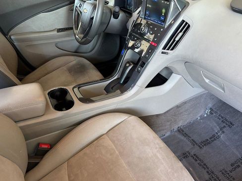 Used 2013 Chevrolet Volt Premium w/ Premium Trim Package image 15