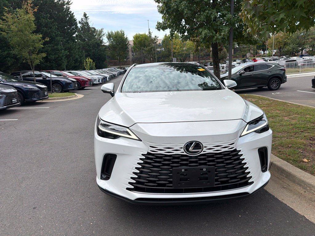 Certified 2025 Lexus RX 450h AWD w/ Convenience Package image 4