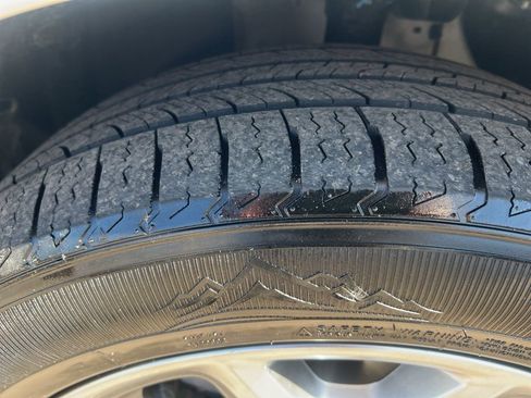 Certified 2020 Kia Sorento SX image 48