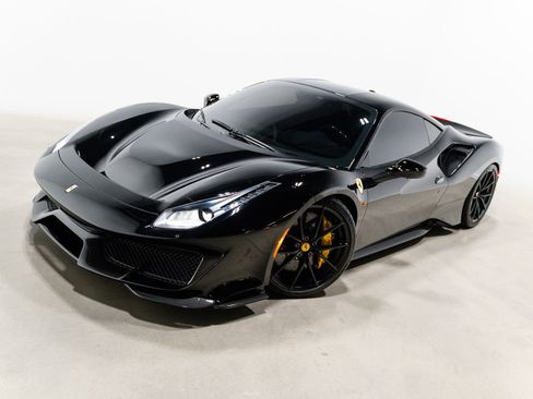 Used 2020 Ferrari 488 Pista image 99