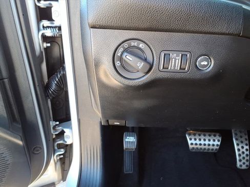 Used 2022 Dodge Challenger R/T w/ Blacktop Package image 17