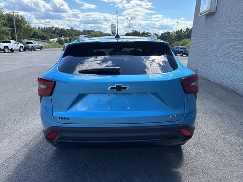 New 2025 Chevrolet Trax RS w/ Driver Confidence Package image 5