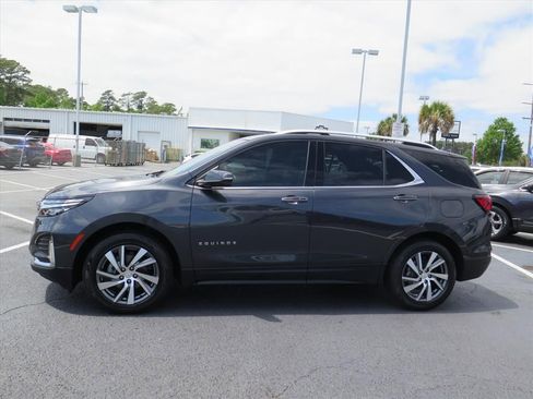Used 2022 Chevrolet Equinox Premier w/ LPO, Floor Liner Package FWD image 6