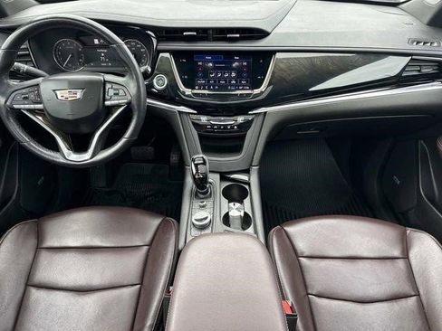 Certified 2022 Cadillac XT6 Premium Luxury AWD/4WD image 15