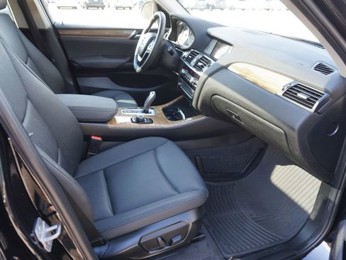 Used 2017 BMW X3 sDrive28i image 24