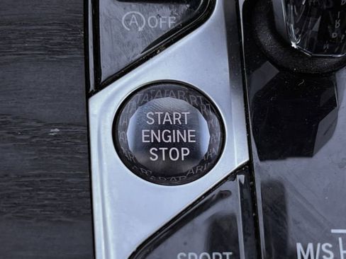 Used 2019 BMW X7 xDrive50i w/ Dynamic Handling Package image 21