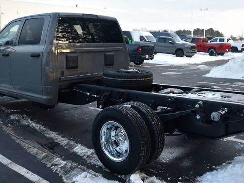 New 2026 RAM 3500 Tradesman w/ Chrome Appearance Group A image 13
