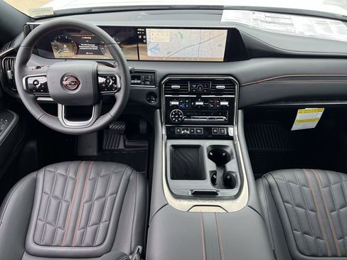 New 2026 Nissan Armada PRO-4X AWD/4WD image 8