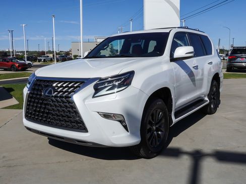 Used 2021 Lexus GX 460 Premium w/ Premium Plus Package AWD/4WD image 4
