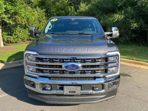 Used 2024 Ford F250 Lariat w/ Lariat Ultimate Package AWD/4WD image 2