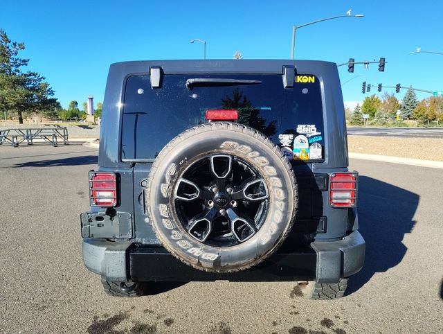 Used 2018 Jeep Wrangler Unlimited Sahara AWD/4WD image 4