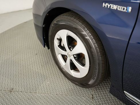 Used 2013 Toyota Prius Two FWD image 51