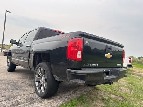 Used 2018 Chevrolet Silverado 1500 High Country AWD/4WD image 27