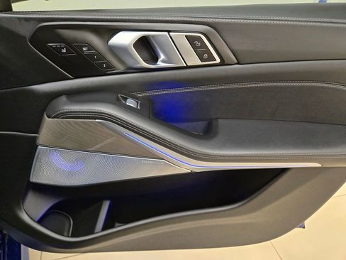 Used 2024 BMW ALPINA XB7 image 30