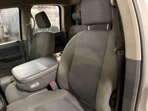 Used 2006 Dodge Ram 2500 Truck SLT w/ Quad Cab Big Horn Value Group image 50