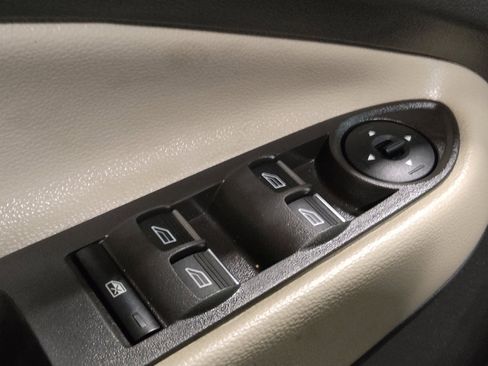 Used 2019 Ford Escape SEL FWD image 27