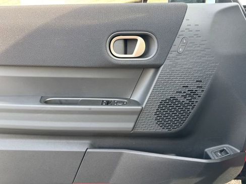 Certified 2025 MINI Cooper S image 14