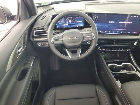 New 2026 Chevrolet Traverse LT w/ Midnight/Sport Edition FWD image 14
