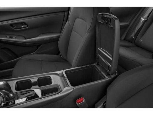 Used 2024 Nissan Sentra S FWD image 14