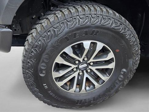 Used 2020 Ford F150 Raptor w/ Equipment Group 801A Mid image 22