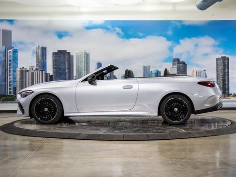 Used 2026 Mercedes-Benz CLE 300 4MATIC Cabriolet image 6