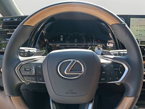 Used 2024 Lexus RX 350 Premium w/ Cold Area Package AWD/4WD image 21