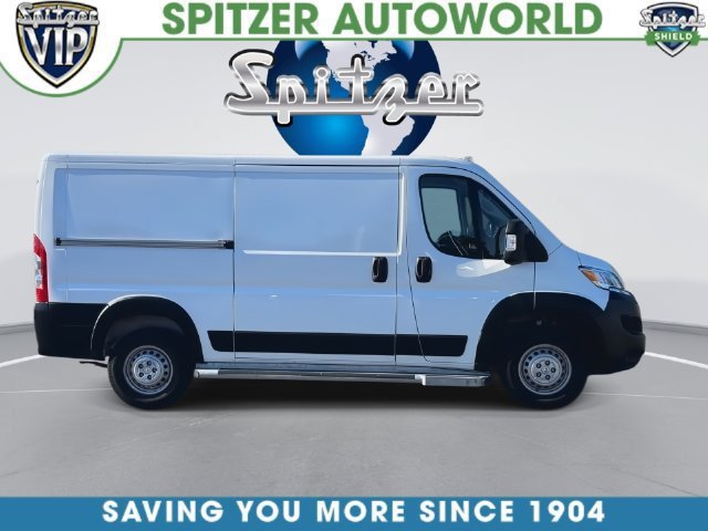 Used 2025 RAM ProMaster 2500 w/ U-Haul Equipment Group FWD image 17